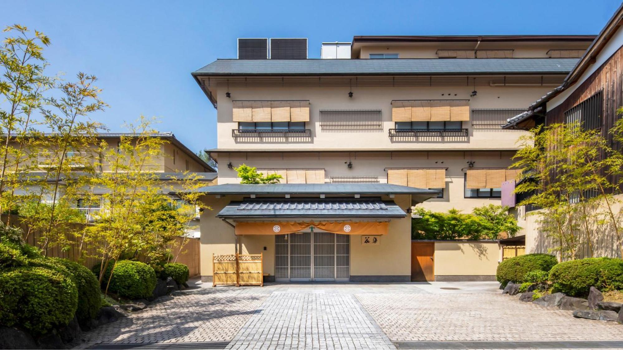 Gion Ryokan Karaku Kyoto Exterior photo
