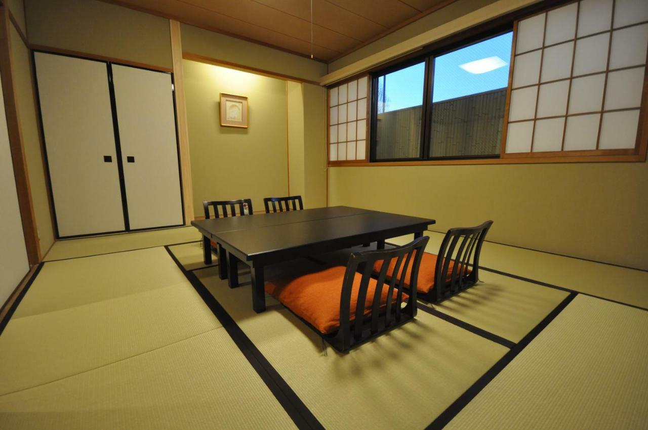 Gion Ryokan Karaku Kyoto Exterior photo