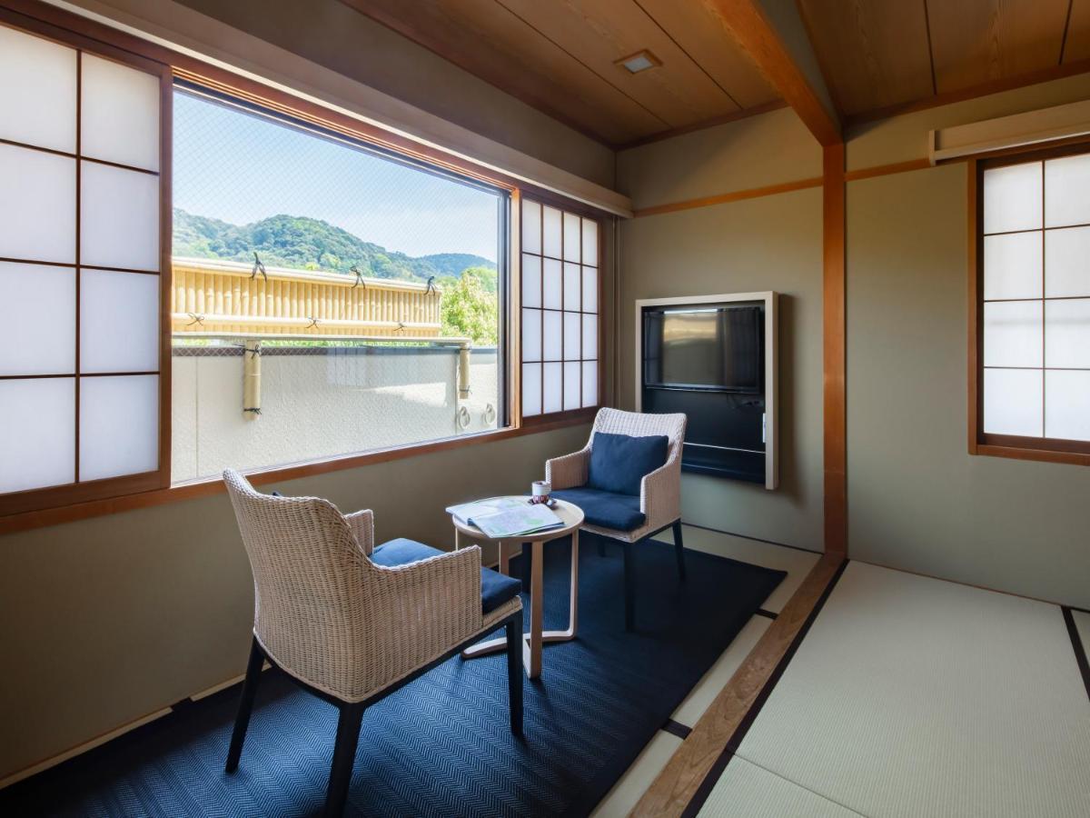 Gion Ryokan Karaku Kyoto Exterior photo
